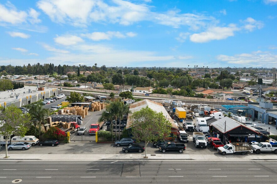 More Photos Of , Santa Ana Unknown For Sale