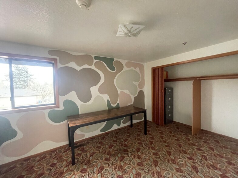 More Photos Of 3692 Hickory Ave, Eugene Healthcare For Sale