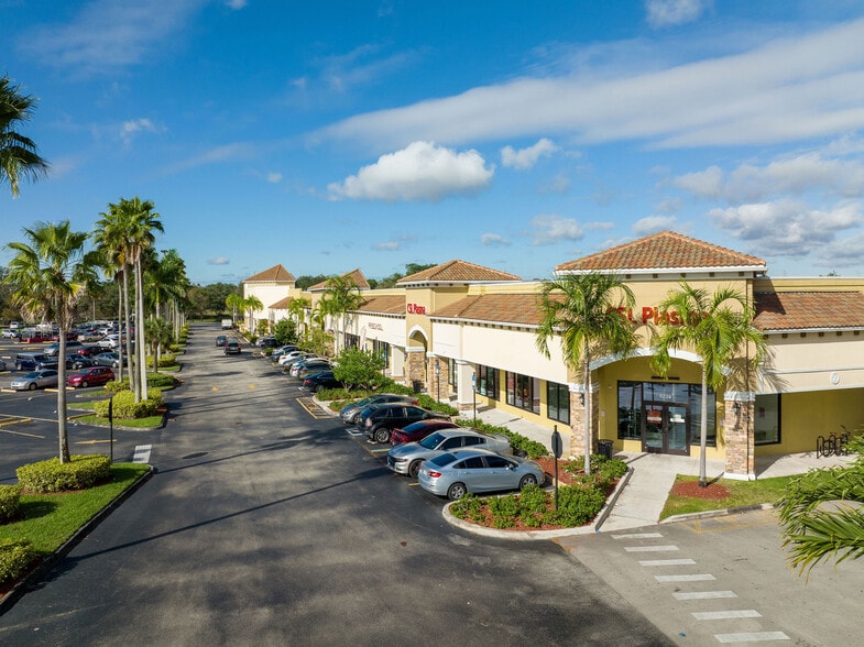 More Photos Of 6251-6301 County Line Rd, Miramar Unknown For Lease