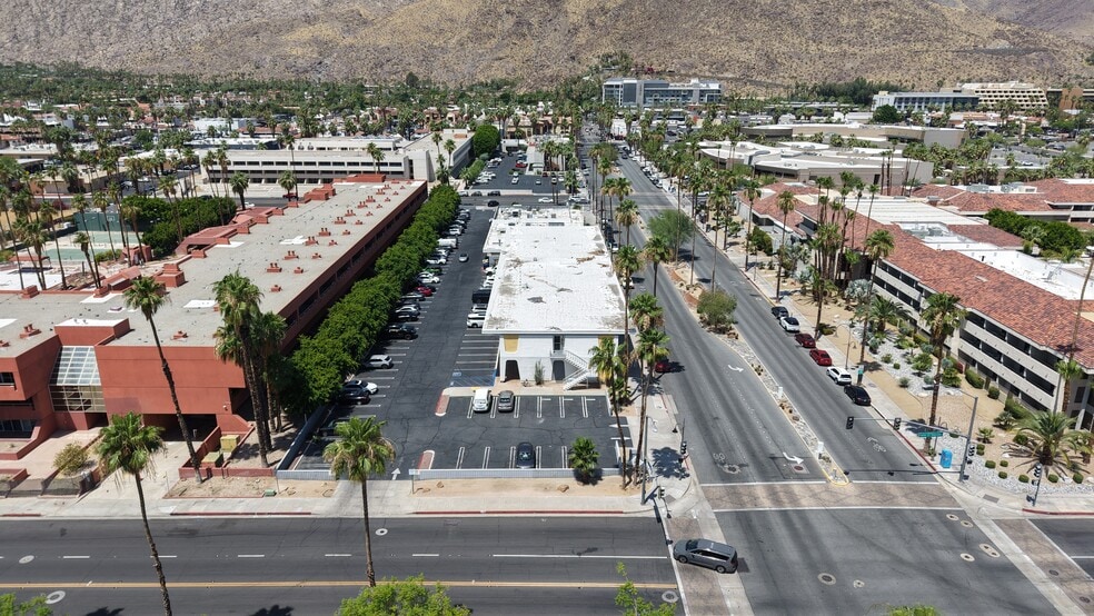 More Photos Of 401-493 E Tahquitz Canyon Way, Palm Springs General Retail For Lease