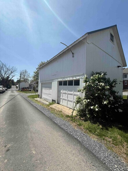 More Photos Of 15250 Kutztown Rd, Kutztown Office Residential For Sale