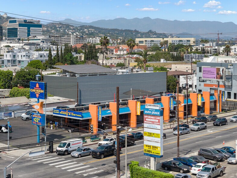 More Photos Of 6061 Santa Monica Blvd, Los Angeles Carwash For Sale