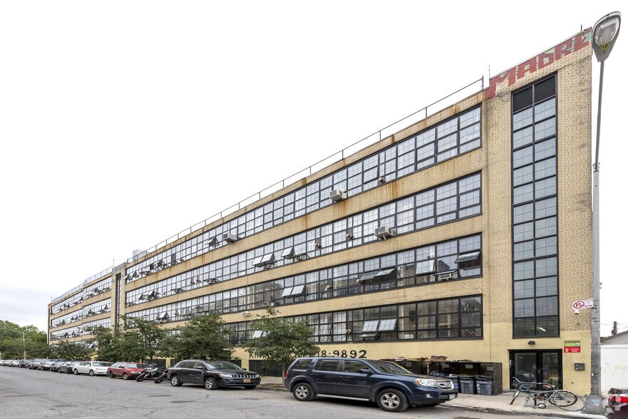 More Photos Of 248 McKibbin St, Brooklyn Apartments For Lease