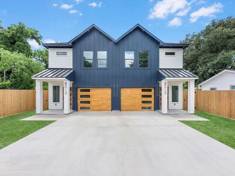 Primary Photo Of 1030 Reverend B J Lewis dr, Houston Apartments For Sale