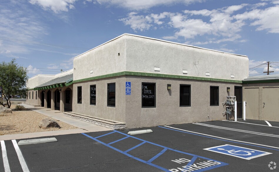 More Photos Of 21885 Outer Hwy 18, Apple Valley Storefront Retail Office For Lease