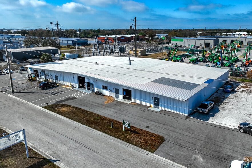 More Photos Of 1909 Whitfield Park Loop, Sarasota Manufacturing For Sale