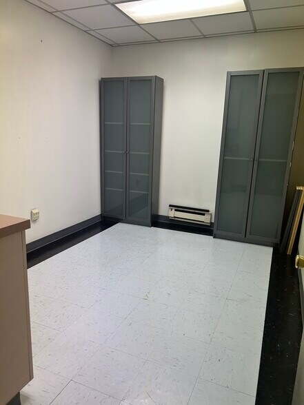 More Photos Of 510 Darby Rd, Havertown Medical For Sale
