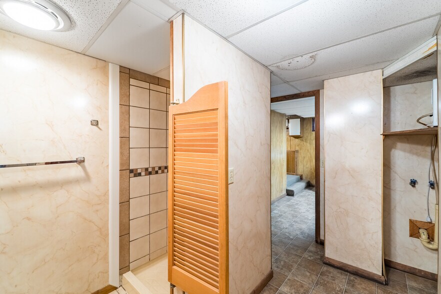 More Photos Of 550 S 1st Ave, Wausau Multifamily For Sale