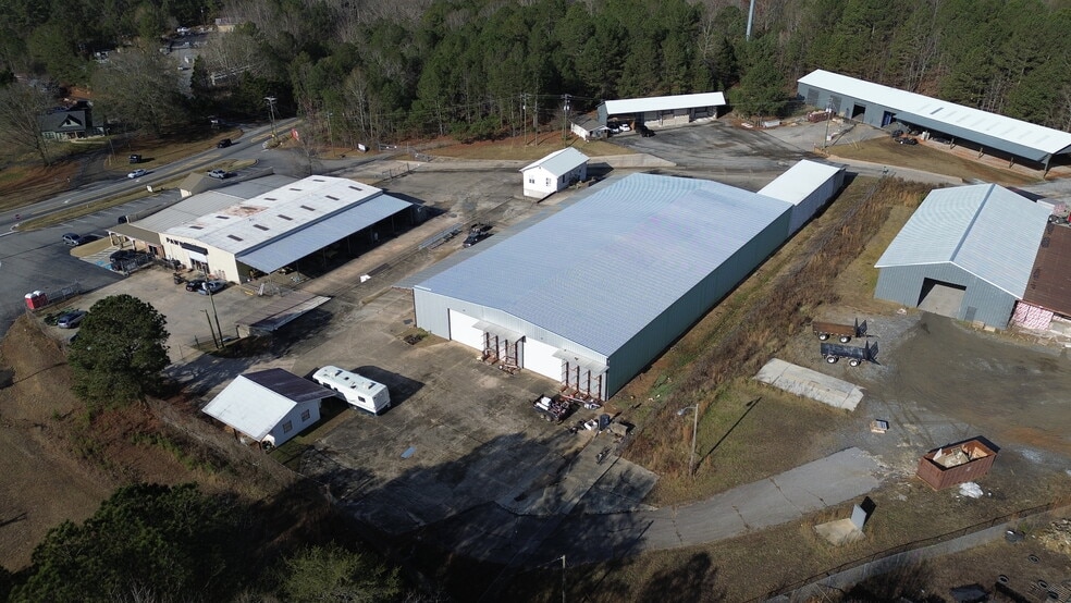 More Photos Of 5711 Highway 53 E, Dawsonville Warehouse For Lease