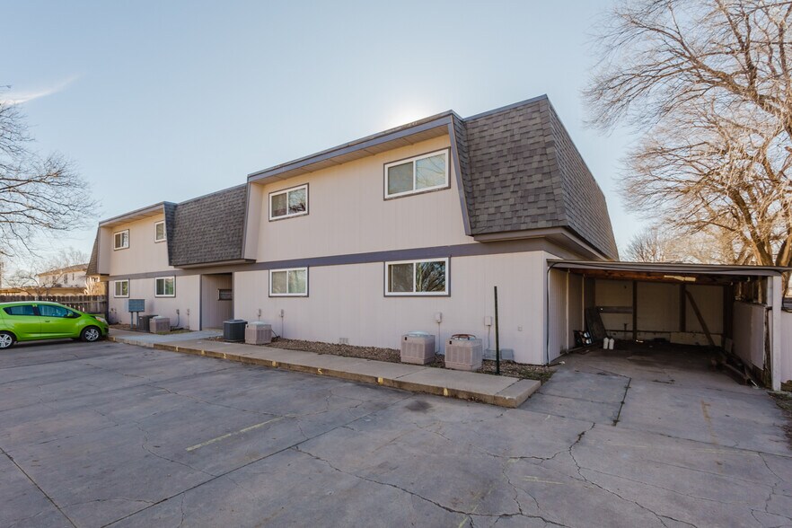 More Photos Of 3007 Sierra Pky, Hutchinson Apartments For Sale