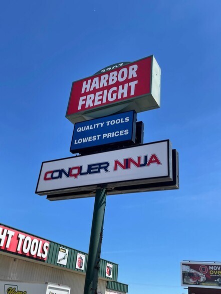 More Photos Of 3215 Main Ave, Fargo Storefront For Lease