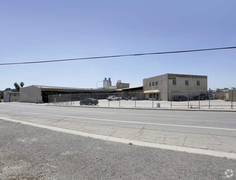More Photos Of 860-870 Riske Ln, West Sacramento Warehouse For Lease
