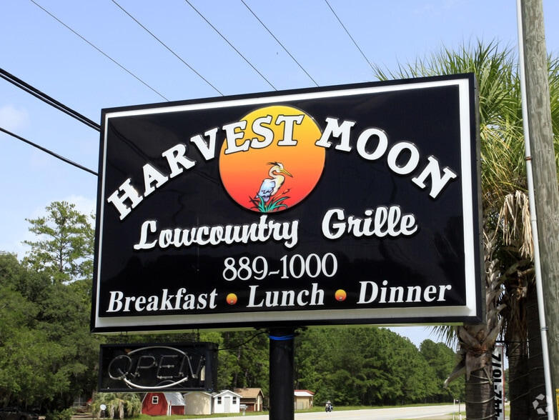 More Photos Of 6165 Savannah Hwy, Ravenel Restaurant For Sale