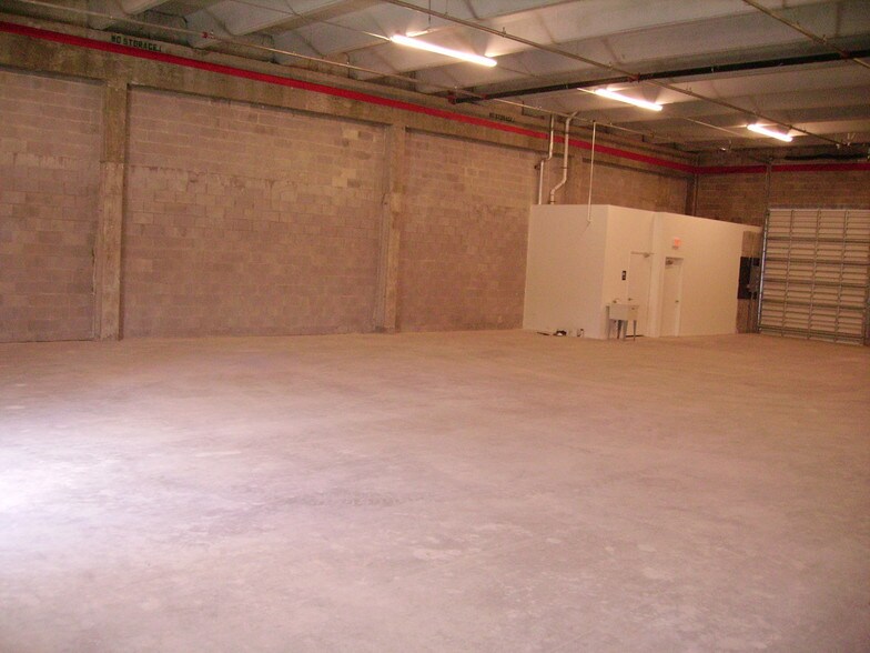 More Photos Of 12600 SW 130th St, Miami Warehouse For Sale