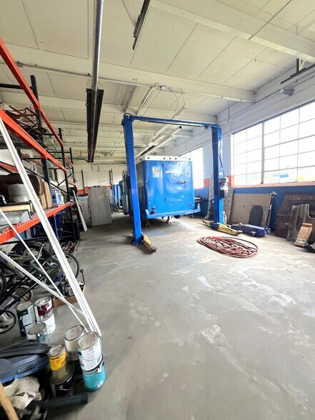 More Photos Of 24800 Lakeland Blvd, Euclid Industrial For Sale