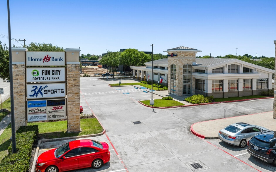 More Photos Of , Pasadena General Retail For Sale