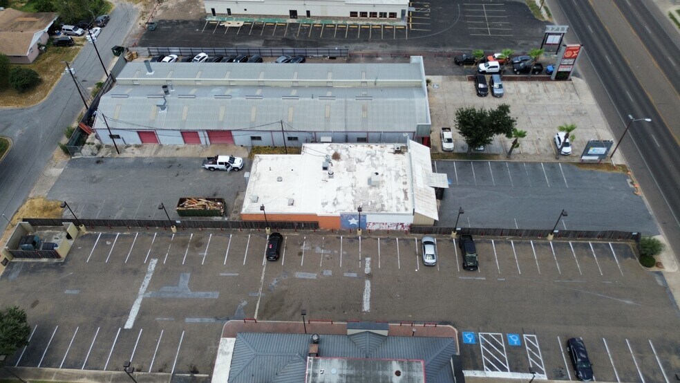 More Photos Of 3619 N 10th St, McAllen General Retail For Lease