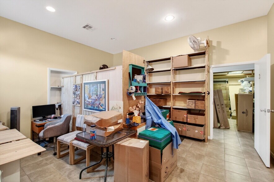 More Photos Of 321 N Railroad Ave, Boynton Beach Unknown For Lease