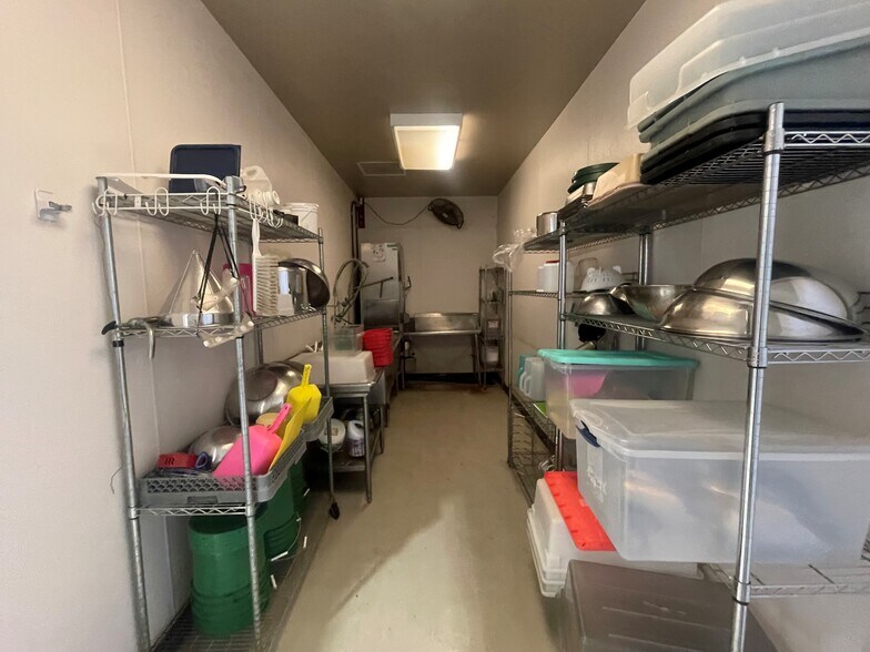 More Photos Of 1061 W 2nd Ave, Eugene Food Processing For Sale