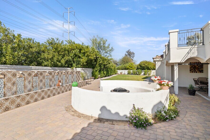 More Photos Of 10448 N 106th Pl, Scottsdale Assisted Living For Sale