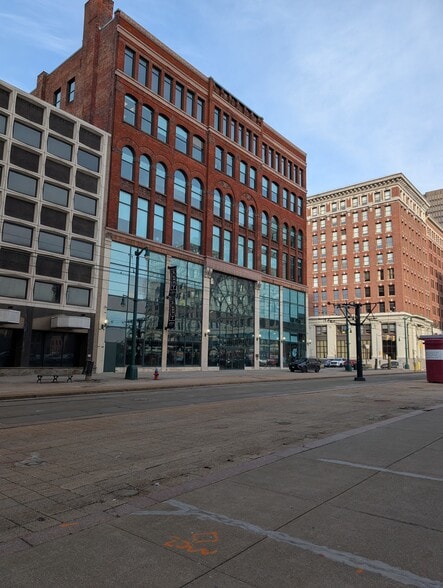 More Photos Of 268 Main St, Buffalo Office Residential For Sale