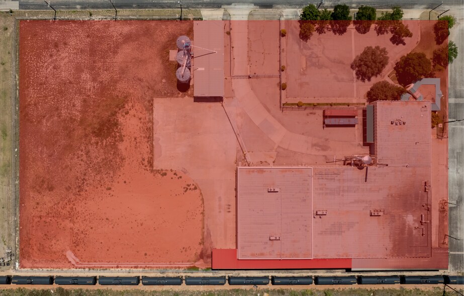 More Photos Of 901 E 66th St, Lubbock Manufacturing For Sale