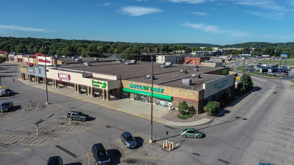 More Photos Of 1201 S Broadway, Rochester Unknown For Lease