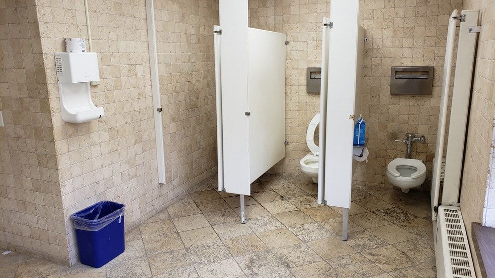 More Photos Of 71 S Central Ave, Valley Stream Office For Sale