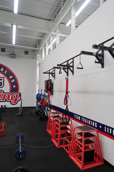 More Photos Of 5855 Preston Rd, Frisco Storefront For Sale