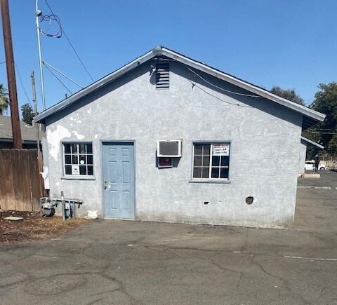 More Photos Of 123 W McCord Ave, Bakersfield Manufactured Housing Mobile Home Park For Sale