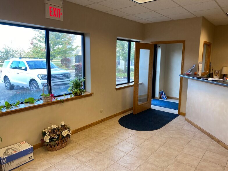 More Photos Of 920 W Prairie Dr, Sycamore Research And Development For Sale