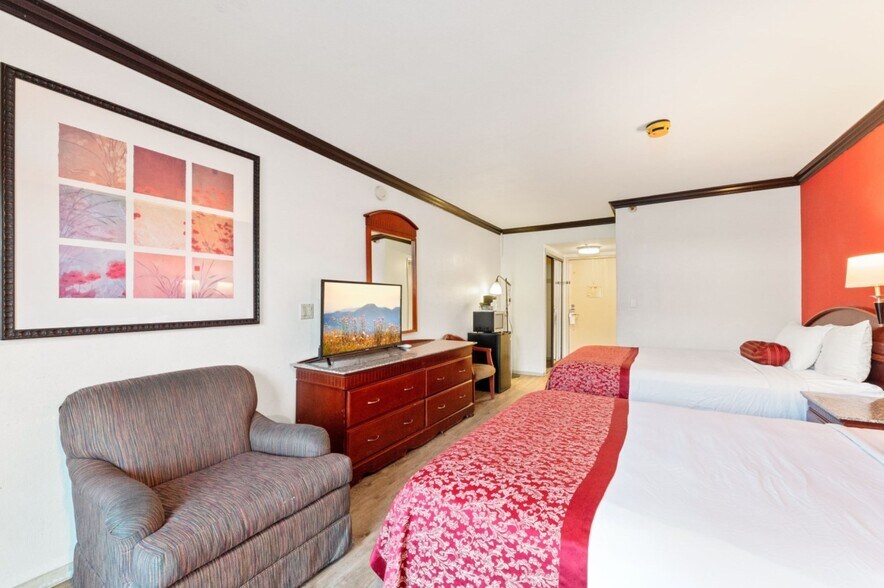 More Photos Of 2156 E Colorado Blvd, Pasadena Hotel For Sale