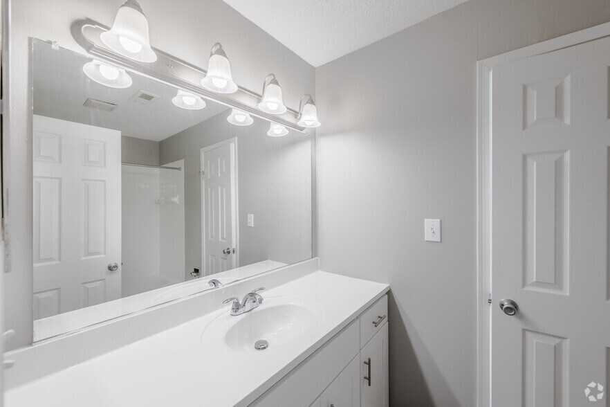More Photos Of 100 Elena St, Cranston Apartments For Sale