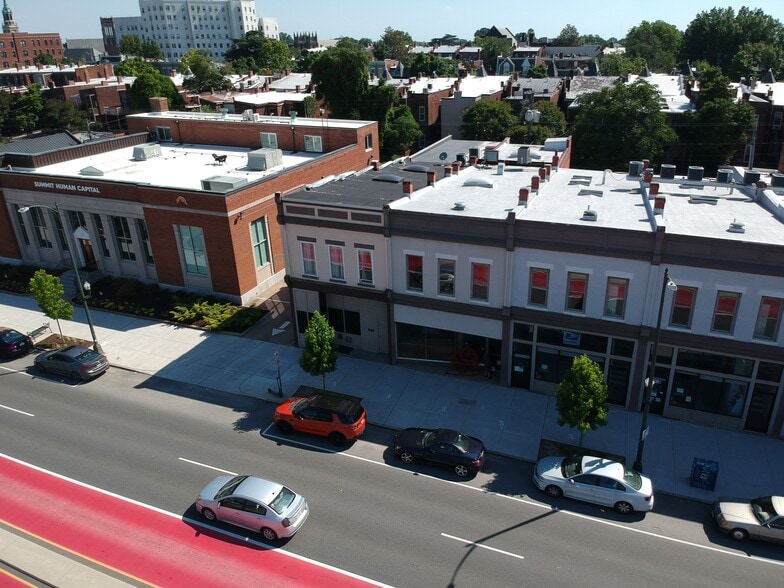 More Photos Of 1641 W Broad St, Richmond Office For Sale