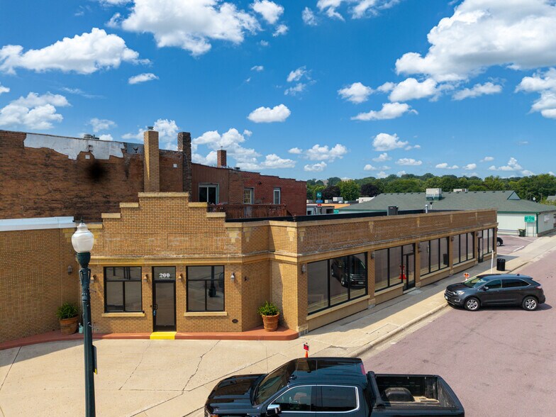 Primary Photo Of 200 S Minnesota Ave, Saint Peter Office For Sale