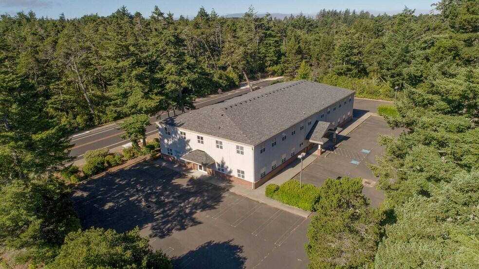 More Photos Of 705 9th St, Florence Medical For Lease