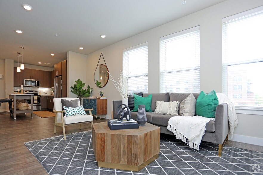 More Photos Of 115 wilcox St, Castle Rock Apartments For Lease