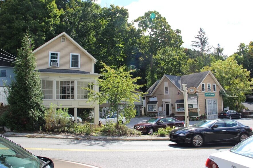 Primary Photo Of 140 King St, Chappaqua Storefront Retail Office For Lease