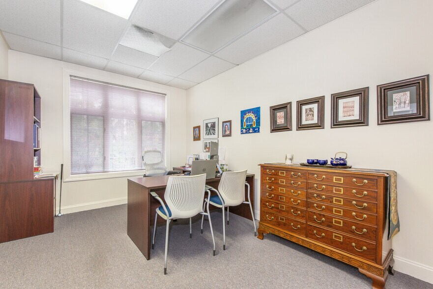 More Photos Of 372 Route 22 West, White House Station Office For Lease