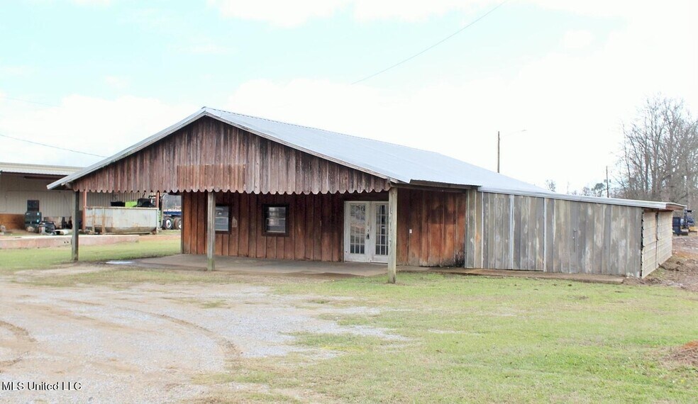 More Photos Of 6299 Highway 198 E, Lucedale Freestanding For Sale