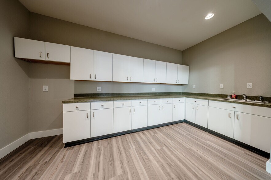 More Photos Of 121 E 1st St, Sanford Office Residential For Sale