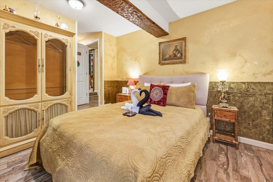 More Photos Of 317 S Pine St, Nevada City Hospitality For Sale