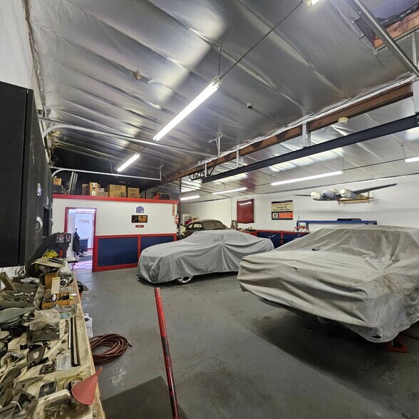 More Photos Of 402 Fleetwood Pl, Glendora Industrial For Sale