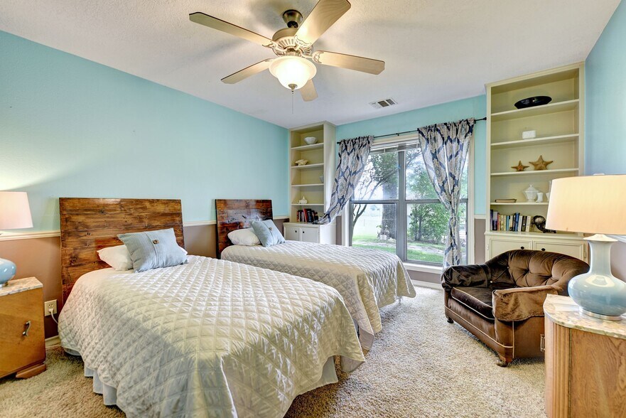 More Photos Of 2575 Old Mill Creek Rd, Brenham Specialty For Sale