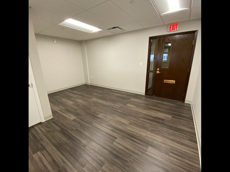 More Photos Of 2340 Highland Ave, Lombard Medical For Sale