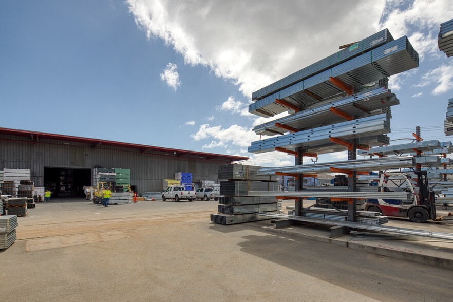 More Photos Of 3600 3rd St, San Francisco Warehouse For Lease