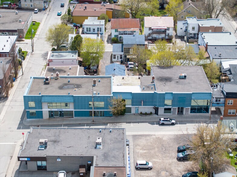 More Photos Of 312-330 Saint-Jacques Rue, L'assomption Flex For Sale