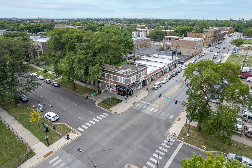 More Photos Of 63 E 43rd St, Chicago Storefront Retail Residential For Sale