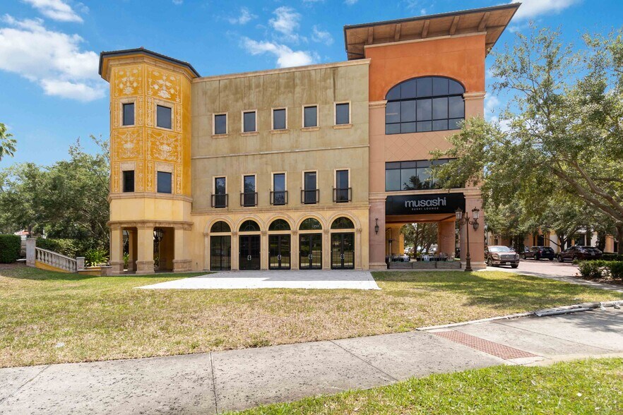 More Photos Of 7065 Westpointe Blvd, Orlando Medical For Sale