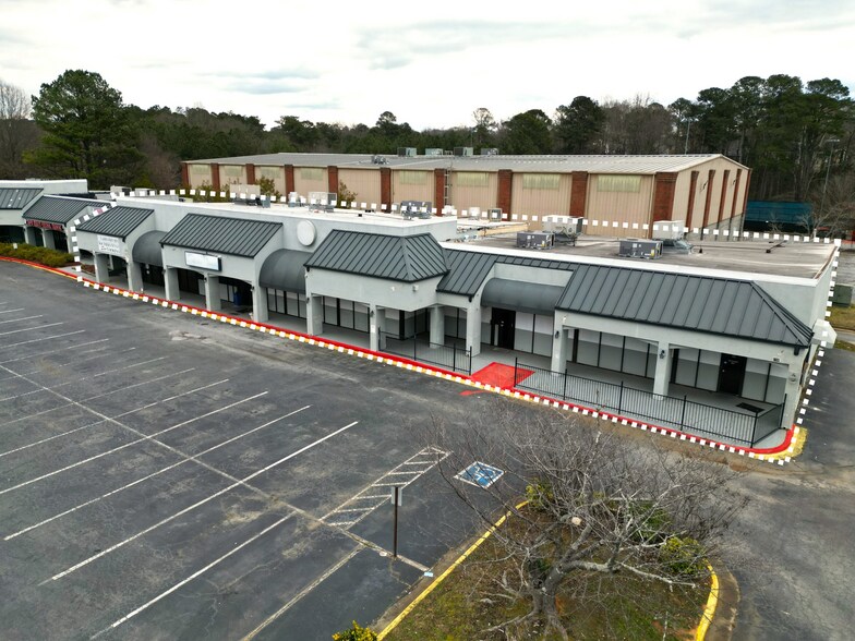 More Photos Of 3920 Canton Rd, Marietta Storefront For Lease